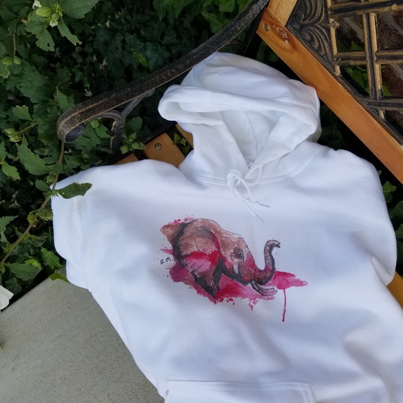Tops - Watercolor elephant hoodie